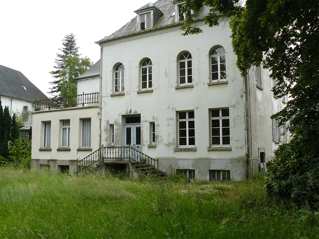 ancien chateau papeterie